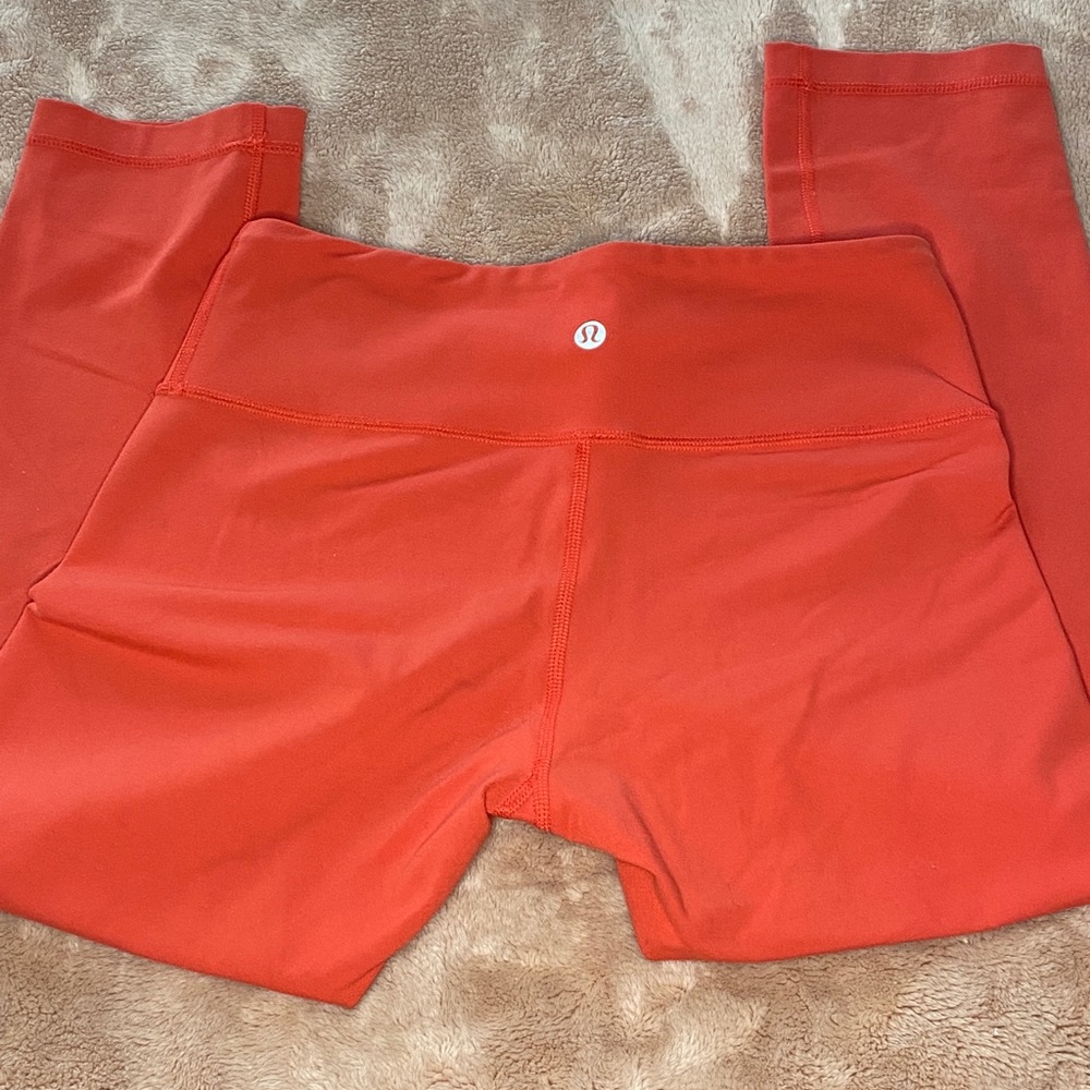 Lululemon align crops